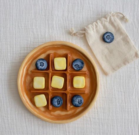 Amanda Eve, Lucy Hutton, Tic Tac Toe Diy, Affordable Aesthetic, Diy Air Dry Clay, Air Dry Clay Projects, Clay Diy Projects, Clay Crafts Air Dry, Keramik Design