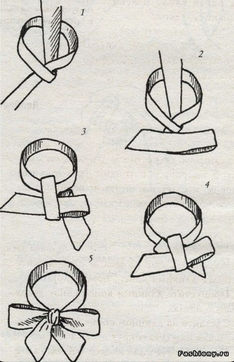 How To Style A Tie, How To Tie A Tie, Casual Tie Outfit, Tie Reference, Paper Bow Tie, Styling Ties, Tie Styling, Ways To Tie Scarves, Tie Outfit