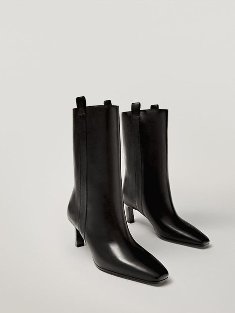 29 Hits At Massimo Dutti | sheerluxe.com Massimo Dutti Boots, Mid Heel Ankle Boots, Leopard Print Shoes, Elegant Shoes, Leather Trainers, Mid Heel, Womens Boots Ankle, Massimo Dutti, Black Ankle Boots