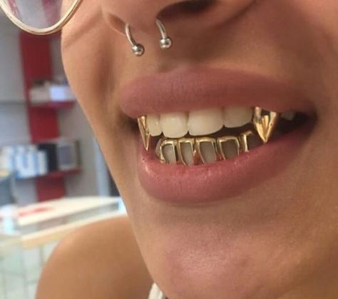 Canine Teeth Grill, Vampire Teeth Grill, Grills For Women Teeth Fangs, Unique Grills Teeth, K9 Grillz Women, Grills For Women Teeth, Girls With Grills, Vampire Grillz, Gold Fangs