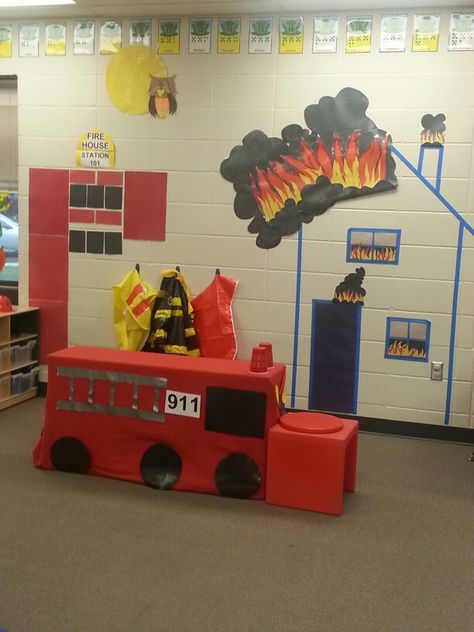 Fire Safety week. Fire Safety Theme, Fire Safety Activities, Fire Safety Preschool, Doctor Party, Fire Safety Week, Dramatic Play Themes, Fire Prevention Week, Community Helpers Theme, Role Play Areas