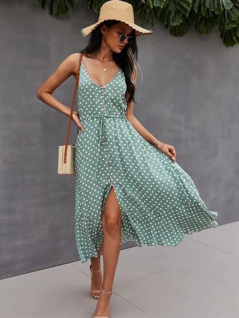 Poplin Dress, Necklines For Dresses, Vestido Casual, Dress And Heels, Cami Dress, Dot Dress, Jumper Dress, Polka Dot Dress, Vest Dress