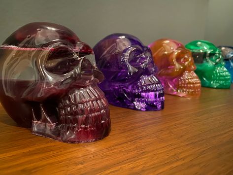 #resinart #epoxyresinart #resinskull #epoxyresinskull #resinpour #smallbusiness #handmade #ghostownresin #skullart #skull #gothic #halloween Resin Skull Diy, Resin Skull Ideas, Resin Skulls, Cool Crystals, Keychain Business, Resin Pens, Resin Skull, Spooky Witch, Resin Crafts Tutorial