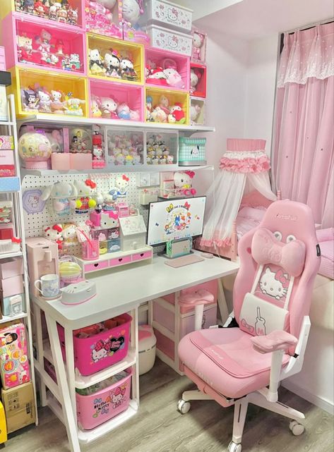 Hello Kitty Office, Sanrio Room, Room Goals, Cute Room Ideas, Pink Room, Kid Spaces, Dream Room, Desk Organization, Room Inspo