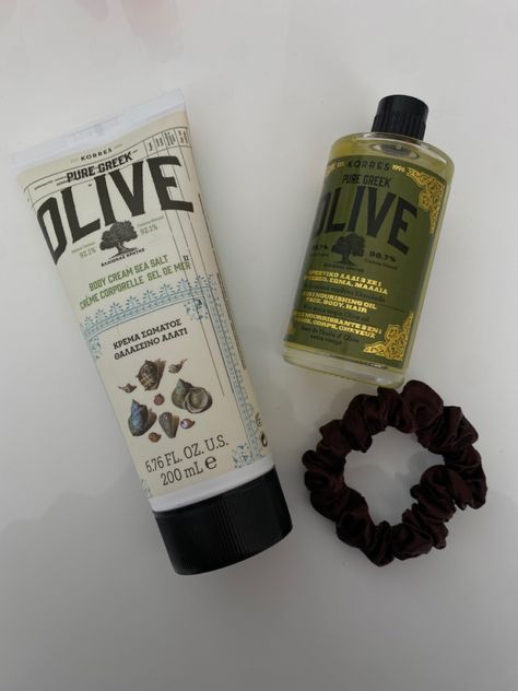 Olive Oil Aesthetic, Korres Skincare, Oil Aesthetic, Glow Up Project, Pretty Products, Victorian Hair, Victorian Hairstyles, Long Healthy Hair, Marauders Dr