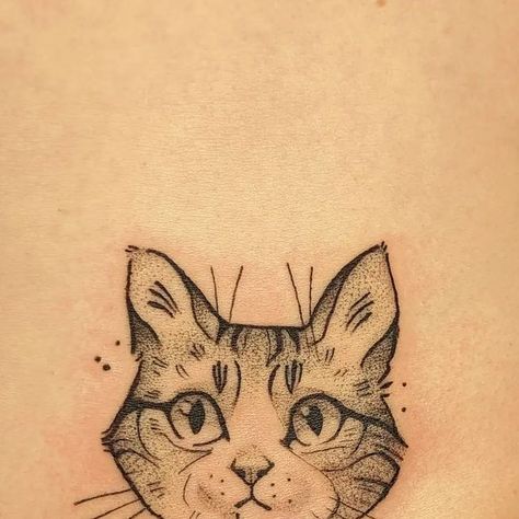 Amanda Jane on Instagram: "A wee peekaboo kitty face for Violet's first tattoo! Thank you so much!  #cutetattoo #cattattoo #kittytattoo #illustrativetattoo #illustrativeblackwork #torontotattoo #torontoink #torontotattooartist" Cat Face Tattoo, Faces Tattoo, Cat Face Tattoos, Cat Faces, Tattoo Flash Art, Face Tattoo, Great Tattoos, Flash Art, Tattoo Design Drawings