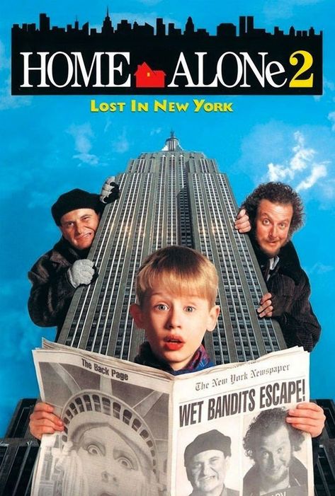 Kevin Home Alone, Popular Christmas Movies, Watch Home Alone, Home Alone 2, New York Movie, Home Alone Movie, Chris Columbus, Xmas Movies, Best Christmas Movies