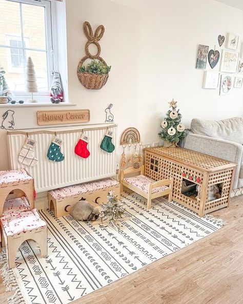 Chewie&Winnie&Lumi&Blue⭐ on Instagram: "Happy Christmas Eve 🎄🎅 . . . . . . #christmas #christmastree #happychristmas #hollandlopbunny #minilop #miniloprabbit #bunniesofinstagram #rabbitsofinstagram #rabbits #rabbitlife #rabbitsofig #bunnysetups #indoorrabbit #freeroambunny #ahutchisnotenough #ikeabunnyhol" Indoor Bunny House, Mini Lop Rabbit, Rabbit Pen, Rabbit Enclosure, Rabbit Habitat, Bunny Room, Pet Bunny Rabbits, Rabbit Life, Happy Christmas Eve