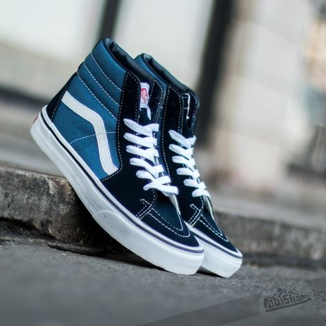 Snowboarding Photos, Vans Sk8 Hi Black, Transformers Oc, Tennis Vans, Snicker Shoes, Vans Men, Vans Blue, Casual Leather Shoes, Shoes Vans