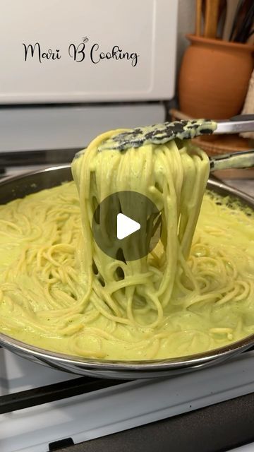 Poblano Pepper Pasta Recipes, Green Spaghetti Recipe Mexican, Poblano Pasta, Green Spaghetti Recipe, Zucchini Spaghetti Recipe, Anaheim Peppers, Stuffed Anaheim Peppers, Zucchini Spaghetti, Green Spaghetti