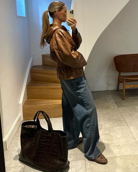 Denise Nørgaard (@denisechristensenbc) • Instagram photos and videos Hospital Outfit, Winter Fits, My Vibe, Hair Inspo, Dream Life, Creative Professional, Work Outfit, Lookbook, Fashion Inspo