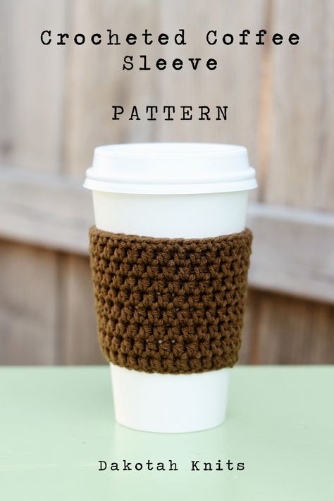 Easy Crocheted Coffee Sleeve ::Pattern:: Coffee Sleeve Pattern, Coffee Crochet, Coffee Cozy Pattern, Cup Cozy Crochet Pattern, Desserts Cheesecake, Fruit Carvings, Art Recipes, Crochet Mug Cozy, Quinoa Rice