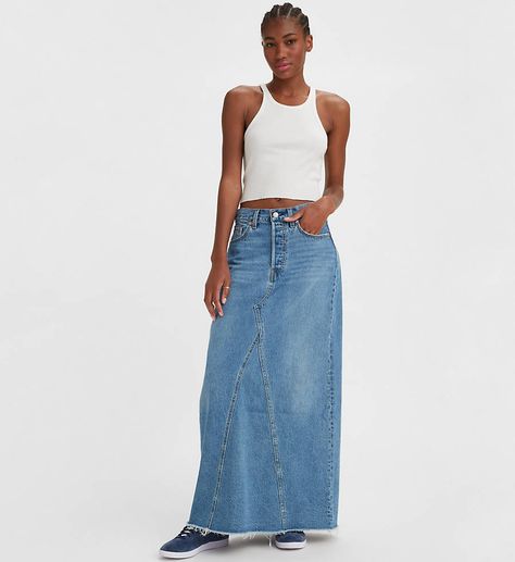 Iconic Long Skirt - Medium Wash | Levi's® US Denim Skirt Outfit, Skirt Outfits Summer, Skirt Outfit Ideas, Long Jean Skirt, Spring Outfits Dresses, Italian Dress, Denim Skirt Outfits, Long Denim Skirt, Maxi Skirt Outfits