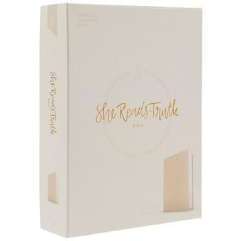 She Reads Truth Bible Bible Study Methods Ideas, Prayer Journal Prompts, Faith Based Books, Soap Bible Study Method, She Reads Truth Bible, Faith Goals, Bible Study Template, Soap Bible Study, She Reads Truth