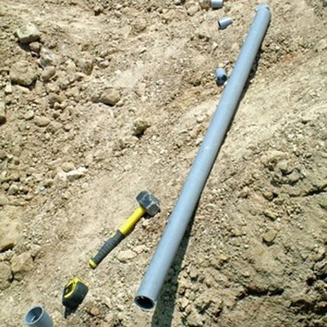 PVC earth tubes can save you money whaen properly installed. Pvc Projects, French Drain, Solar Power Diy, House Foundation, Septic System, Heat Exchanger, Septic Tank, Free Energy, Off Grid Living