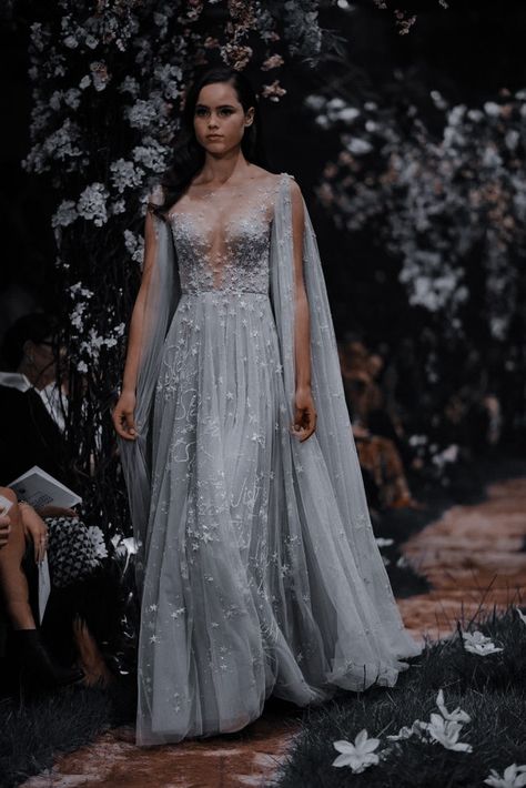 Feyre Starfall Gown, Fae Dress Aesthetic, Winter Court Aesthetic Dress, Day Court Aesthetic Dresses, Starfall Dress Feyre, Acotar Winter Court Dresses, Ethereal Dress Goddesses Dark, Fae Ballgown, Feyre Starfall Dress