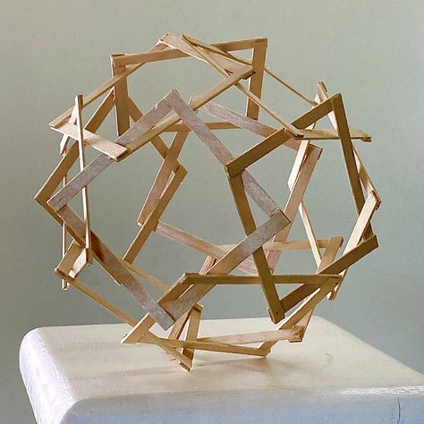 Modular Sculpture, Abstract Model, Preschool Creative Art, Art Analysis, Paper Folding Art, Diy Popsicle Stick Crafts, 3d Design Projects, Jellyfish Art, Geometric Shapes Art