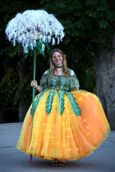 Diy Garden Fairy, Dandelion Costume, Fairy Costume Ideas, Costume Fleur, Garden Fairy Costume, Fairy Costume Diy, Ren Faire Outfits, Ren Faire Costume, Flower Costume