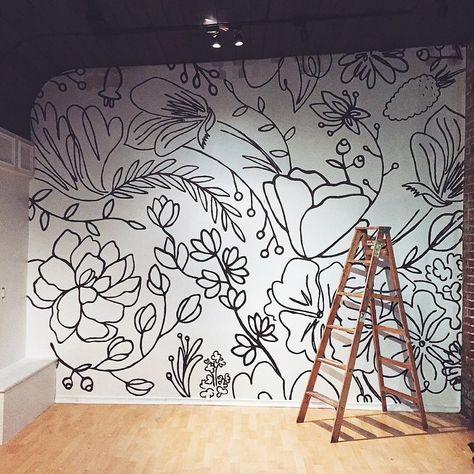 Beautiful handdrawn floral black and white wall mural | “finished our wall project today & it's safe to say we probably will be taking a break from using sharpie markers for a while! #weareworkshop” Wall Murals Diy, Floral Wall Mural, Flower Mural, Bedroom Murals, Wall Painting Decor, Sharpie Markers, Wall Murals Painted, Wall Drawing, Wall Paint Designs