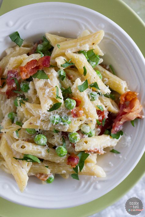 Pasta With Peas And Bacon, Peas And Bacon, Bacon Peas, Amazing Dinners, Pasta Bacon, Pasta With Bacon, Pan Pasta, Taste And Tell, Pasta With Peas