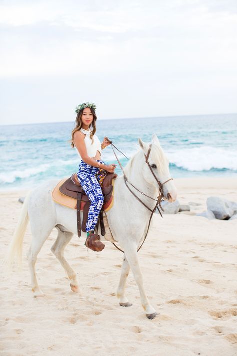 Horse Riding Outfit Summer, Horseback Riding Aesthetic, Beach Horseback Riding, Horse Beach, Riding Outfits, Horseback Riding Outfits, Horse Riding Outfit, Dye Pants, Aimee Song