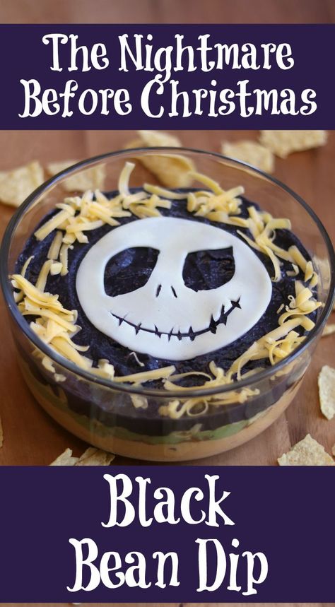 This The Nightmare Before Christmas Black Bean Dip is spooky and tasty for your next Halloween party! Nightmare Before Christmas Babyshower, Tim Burton Party, Christmas Party Printables, Christmas Drinks Alcohol Recipes, Nightmare Before Christmas Movie, Chocolate Bowls, Black Bean Dip, Disney Dinner, Nightmare Before Christmas Decorations