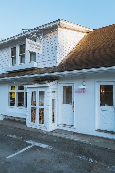 Apartment Above Store, Store With Apartment Above, Us Small Town Aesthetic, Small Town Shops Ideas, Small Town General Store, Old Store Fronts Small Towns, Small Town Store Fronts Main Street, Apartment Entrance, Big Basket