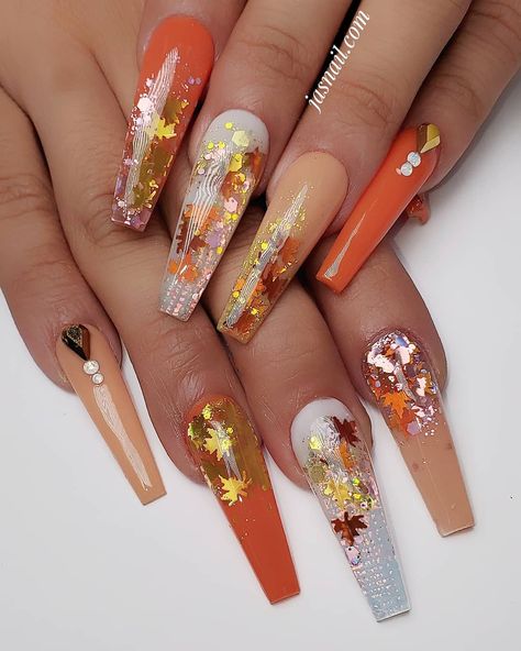 Alex Trương (JAS-Nail )🤗😍🇺🇸 on Instagram: “Beautiful color” Beautiful Fingers, Stilettos Nails, Artistic Nails, Copper Nails, Nail Acrylic, Fall Nail Art Designs, Nails Design With Rhinestones, Fall Acrylic Nails, Thanksgiving Nails