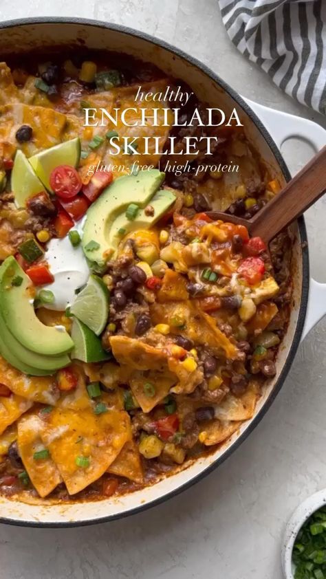 #healthyrecipeseasy Diced Meat Recipes, 15 Min Healthy Meals, No Meat High Protein Meals, Rolled Enchiladas, Skillet Enchiladas, Beef Skillet, Enchilada Skillet, Enchiladas Healthy, Tummy Yummy