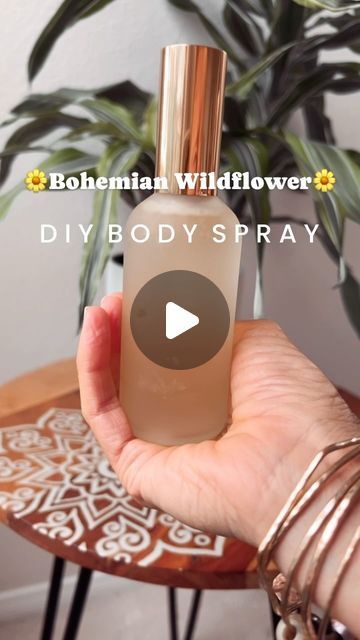 Kelowna Giuliano 🌿 Essential Oil Education on Instagram: "DIY Body Sprays with essential oils 🌈✨ Save this so you can make your own! ☀️🌻♥️ I used a 4 ounce glass spray bottle from Amazon. 🌼Bohemian Wildflower🌼 BODY SPRAY 1 tablespoon vegetable glycerin 1 tablespoon witch hazel 4 ounces distilled water 8 drops Patchouli 8 drops Bergamot 8 drops Myrrh 6 drops Jasmine /// 🍊Sunset Citrus 🍊 BODY SPRAY 1 tablespoon vegetable glycerin 1 tablespoon witch hazel 6 ounces distilled water 10 drops Lemon Myrtle 7 drops Lime 7 drops Grapefruit 6 drops Peace & Calming /// 🌸 Bombshell Blossom 🌸 BODY SPRAY 1 tablespoon vegetable glycerin 1 tablespoon witch hazel o ounces distilled water 8 drops Roman Chamomile 8 drops Lemon 7 drops Rose 7 drops Neroli /// ✨Swept Away✨ BODY SPRAY 1 tablespoon Essential Oil Body Spray, Diy Dry Body Oil Spray, Diy Body Spray With Fragrance Oil Recipe, Diy Body Spray Recipes, Homemade Body Shimmer Oil, How To Make Shimmer Body Oil, Essential Oil Perfume Spray, Witch Hazel Body Spray, Body Spray Recipe