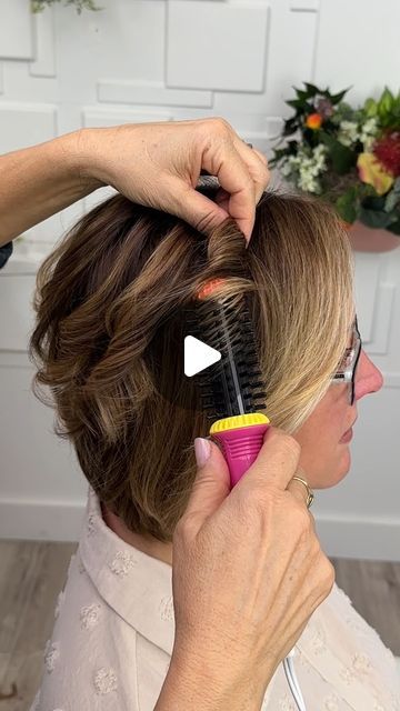 CALISTA on Instagram: "The GoGo Round Brush may be tiny but it is mighty!🥰 This will be your best friend for all your spring break travel plans! 🏝️☀️🌸 

#springbreak2024 #SpringBreak24 #springbreakfun #Calista #calistatools #hairtools #travelessentials" Round Brush, Hair Tools, Spring Break, Travel Essentials, Hair Hacks, Trip Planning, Hair, Instagram