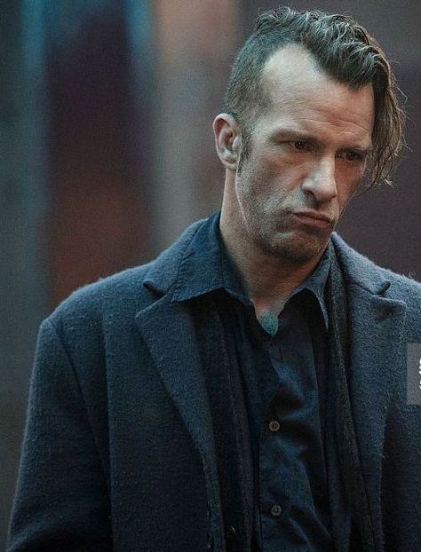 Cormac McDuff - Thomas Jane The Expanse Ships, Wwii Fighter Pilot, Cyberpunk People, Call Of The Void, Thomas Jane, Traveller Rpg, Pirate Crew, Wwii Fighters, Space Pirate