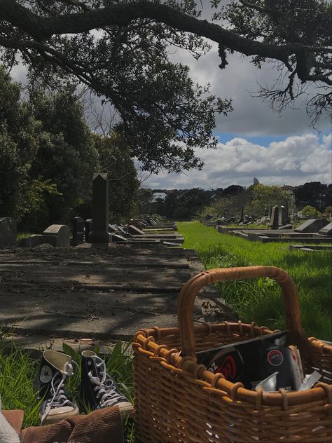 Picnic in a cemetery Cemetery Picnic Aesthetic, Cemetery Date Aesthetic, Visiting Grave Aesthetic, Cemetery Boys Book Aesthetic, Cemetery Date, Cemetery Picnic, Graveyard Picnic, Aesthetic Cemetery, Grave Aesthetic