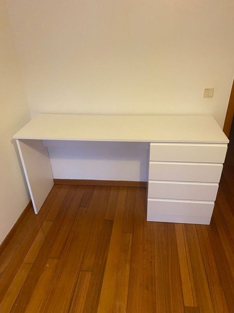 Ikea Study Table, Dressing Room Decor, British School, White Room Decor, Closet Design Layout, Study Room Decor, Simple Room, Room Renovation, Aesthetic Rooms