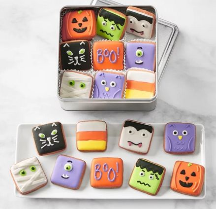 Mini Halloween Cookies Decorated, Halloween Cookie Sticks, Mini Halloween Cookies, Edible Halloween Treats, Halloween Iced Cookies, Witch Finger Cookies, Galletas Halloween, Halloween Sugar Cookies Decorated, Square Cookies