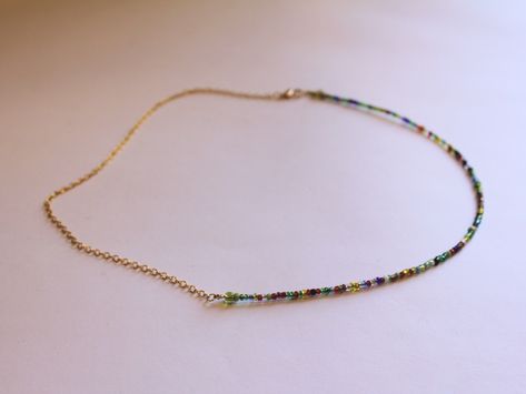 Diy Gold Chain Necklace, Seed Bead Chain Necklace, Beaded Chain Necklace Diy, Single Bead Necklace, Half Chain Half Bead Necklace, Seed Bead Necklace Tutorials, Adjustable Double Strand Beaded Chain Necklace, Half Pearl Half Gold Necklace, Half Gold Half Pearl Necklace