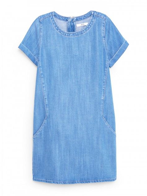 Must-Have: An Easy Summer Dress Áo Blu, Denim Dress Summer, Trendy Dresses Summer, Simple Summer Dresses, Short Maxi Dress, Blue Dress Short, Womens Denim Dress, Denim Ideas, Midi Short Sleeve Dress