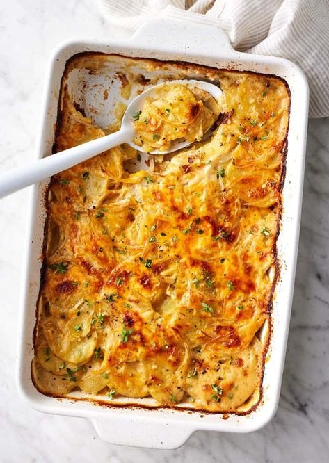 Scalloped Potatoes Recipe - Love and Lemons Tasty Potato Recipes, Scalloped Potatoes Easy, Scalloped Potatoes Recipe, Perfect Baked Potato, Crispy Smashed Potatoes, Easter Side Dishes, Best Mashed Potatoes, Scalloped Potatoes Cheesy, Scalloped Potato Recipes