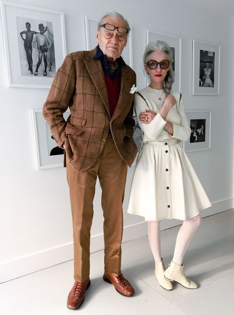 Meet Gosta Peterson: One of Twiggy’s First Photographers | Observer Linda Rodin Style, Older Man, Stylish Couple, Advanced Style, Ageless Style, Neue Outfits, Ageless Beauty, Trik Fotografi, Dresses 2024