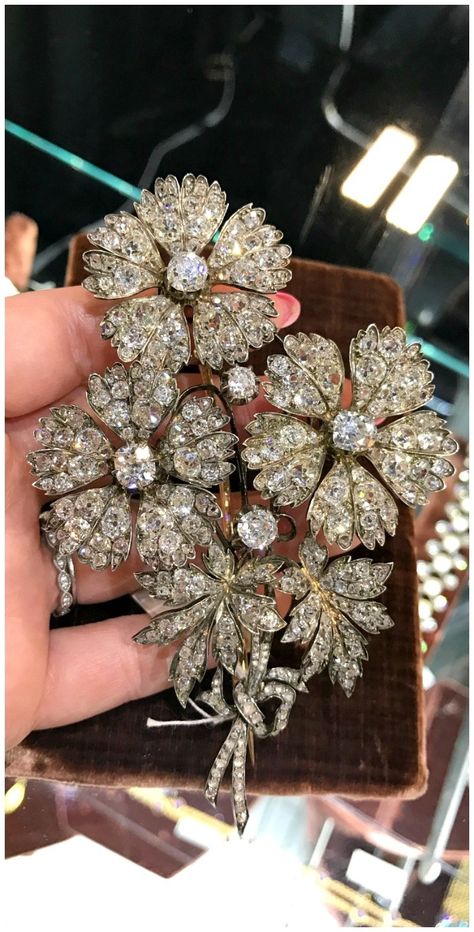 Treasure hunting at the 2017 Original Miami Antique Show. | Diamonds in the Library Diamond Flower Brooch, Antique Show, Antique Brooches, Diamond Brooch, Wedding Rings Vintage, Art Deco Engagement Ring, Fabulous Jewelry, Diamond Flower, I Love Jewelry