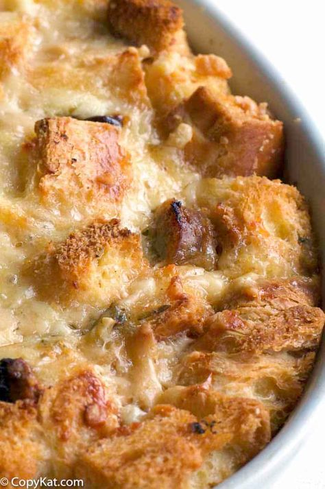 Nutmeg Sauce, Paula Deen Bread Pudding, Blueberry Biscuits, Bread Puddings, Bread Pudding Recipe, Copykat Recipes, Dried Cherries, Blast From The Past, Cat Recipes