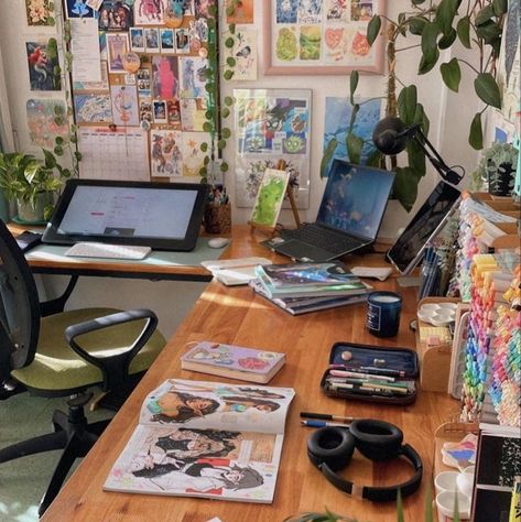 Dream Art Room, Art Studio Space, Art Studio Room, Dekor Diy, Art Studio At Home, Study Room Decor, Studio Room, Art Desk, Aesthetic Rooms