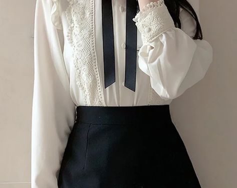 IncognetSee - Etsy Vintage Style Blouses, Edwardian Blouse, White Button Shirt, Peter Pan Collar Top, Preppy Mode, Peter Pan Collar Shirt, Ruffle Long Sleeve Blouse, Victorian Blouse, White Shirt Blouse