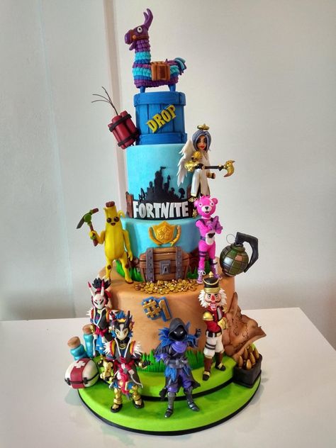 Fortnite Wedding, Rizz Party, Fortnite Aesthetic, Fortnite Birthday Cake, Xbox Party, Xbox Cake, Fortnite Cake, Carey Price, 7th Birthday Cakes