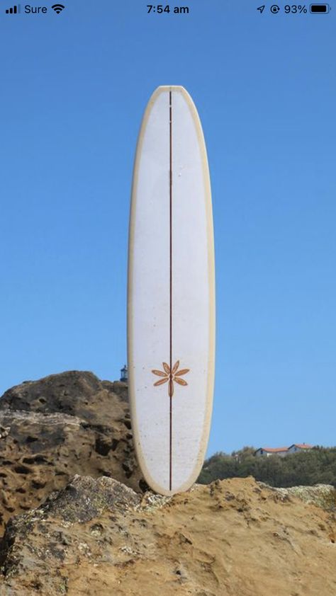 Long Board Surfboard, Long Surfboard, Surf Board Designs, Surfing Wallpaper, Longboard Surfboard, Living At The Beach, Dream Boards, Bali Home, Board Mood