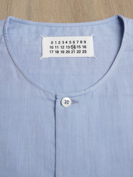 collarless shirt. #Nehrucollar #collarless #bandcollar Collarless Shirt, Stylish Men Casual, Shirt Detail, Band Collar, Collar Designs, Denim Button Up, Outfit Details, Stylish Men, Button Up Shirts