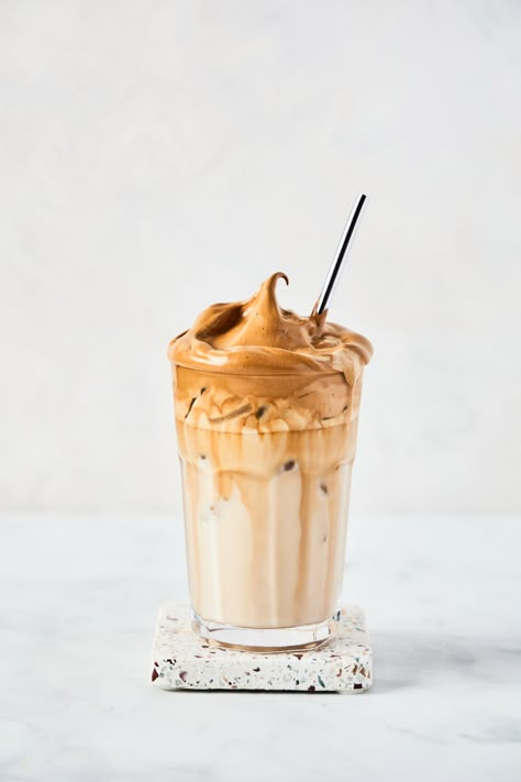 Dalgona Coffee vs Greek Frappe | Olive & Mango Frappe Photography, Cafe Reference, Frappe Coffee, Cafe Photography, Coffee Mood, Coffee Shop Photography, Drinks Photography, Iced Coffee Drinks, Coffee Photo