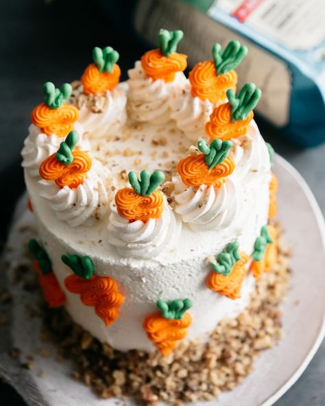 Celebrate Easter in the most decadent way with our Carrot Cake Cheesecake! 🥕✨ Sponsored by @BobsRedMill, this recipe combines the goodness of their high quality flours with our love for all things sweet. Indulge in layers of creamy no-bake cheesecake filling nestled between soft, spiced carrot cake, all topped with fluffy whipped cream frosting. Get ready to impress your guests and your taste buds this holiday season! Find the recipe link below, and tap our stories to discover the Bob’s Re... Naked Carrot Cake, Carrot Cake Decoration, Spiced Carrot Cake, No Bake Cheesecake Filling, Carrot Spice Cake, Carrot Cake Cheesecake, Cake Cheesecake, Whipped Cream Frosting, Cheesecake Filling