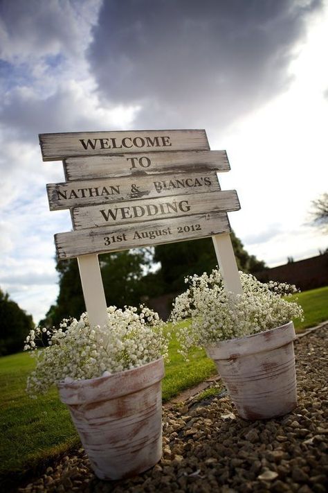 Wedding Reception Entrance, Reception Entrance, Pallet Wedding, Rustic Wedding Reception, Wedding Entrance, Entrance Sign, Rustic Country Wedding, Wedding Cake Designs, Wedding Signage