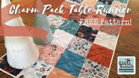 Charm Pack Table Runner, Table Runner Free Pattern, Charm Packs Fabric, Table Runner Diy, Layer Cake Quilts, Quilted Table Runners Patterns, Quilting Videos, Charm Quilt, Quilt Tutorial